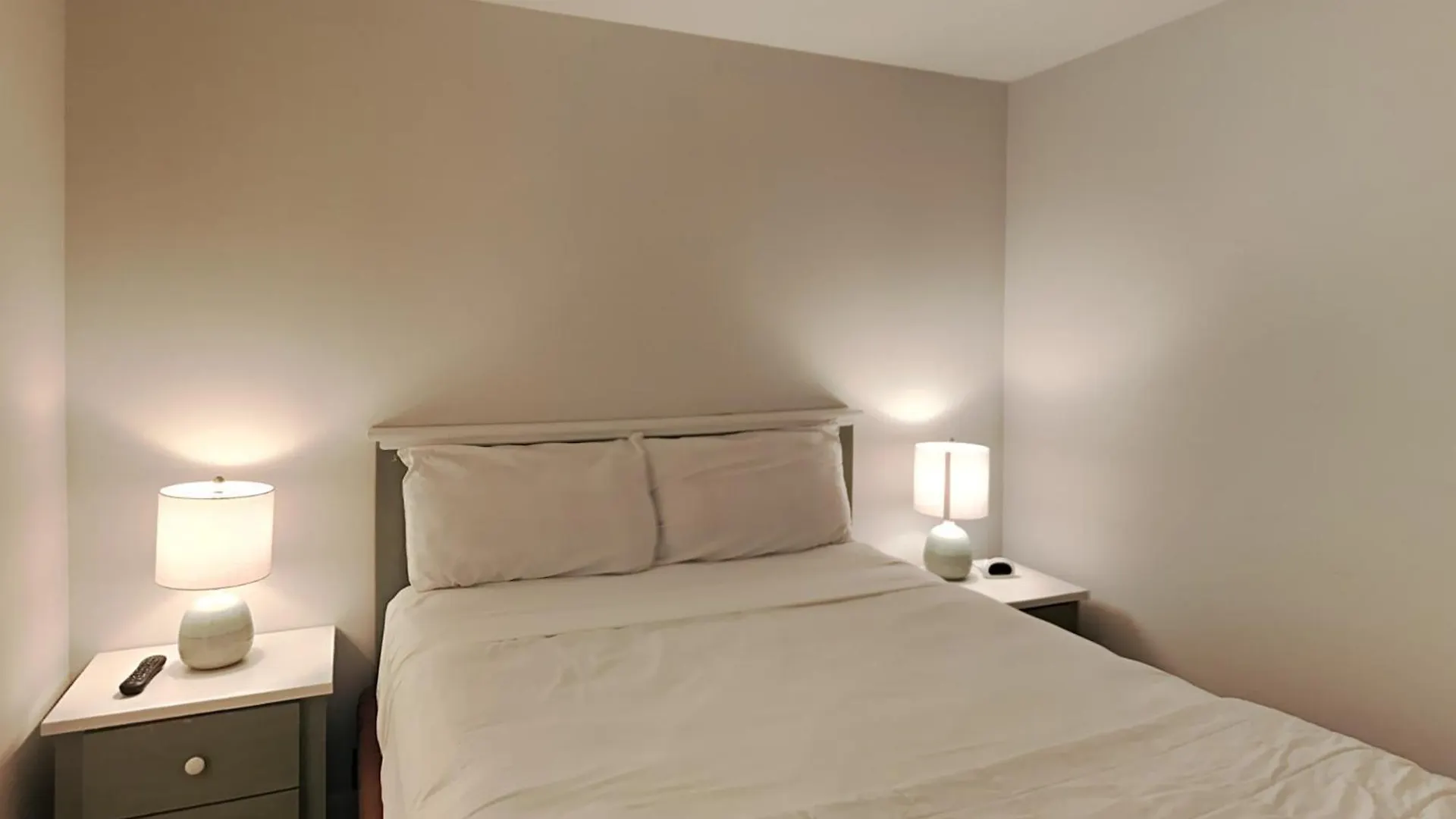 Апартаменты Sunbird Beach Resort 604 East Панама-Сити